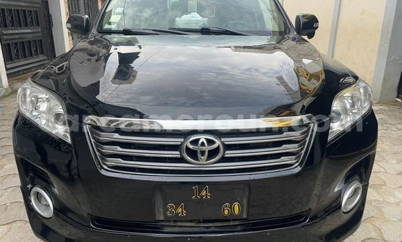 Acheter Occasion Voiture Toyota RAV4 Noir à Douala, Littoral Cameroon Acheter Occasion Voiture Toyota RAV4 Noir à Douala, Littoral Cameroon