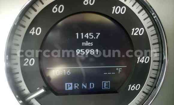 Sayi Na hannu Mercedes‒Benz GLK–Class White Mota in Douala a Ƙasar Kamaru Sayi Na hannu Mercedes‒Benz GLK–Class White Mota in Douala a Ƙasar Kamaru