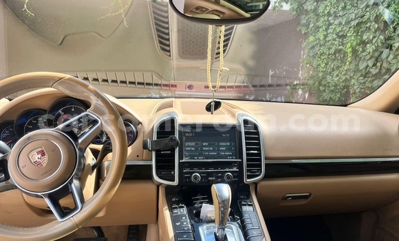 Acheter Neuf Voiture Porsche Cayenne Noir à Douala, Littoral Cameroon Acheter Neuf Voiture Porsche Cayenne Noir à Douala, Littoral Cameroon