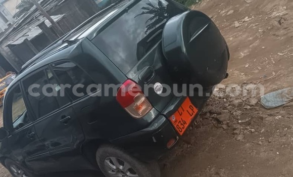 Acheter Neuf Voiture Toyota RAV4 Noir à Douala, Littoral Cameroon Acheter Neuf Voiture Toyota RAV4 Noir à Douala, Littoral Cameroon