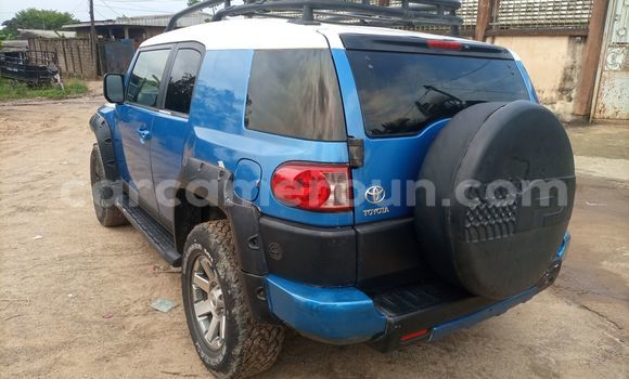 Buy Used Toyota FJ Cruiser Blue Car in Douala in Littoral Cameroon Buy Used Toyota FJ Cruiser Blue Car in Douala in Littoral Cameroon