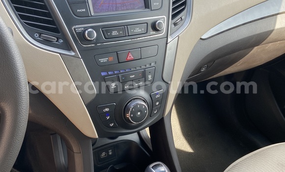 Buy Import Hyundai Santa Fe Other Car in Douala in Littoral Cameroon Buy Import Hyundai Santa Fe Other Car in Douala in Littoral Cameroon