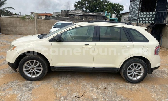 Acheter Import Voiture Ford Edge Blanc à Douala, Littoral Cameroon Acheter Import Voiture Ford Edge Blanc à Douala, Littoral Cameroon