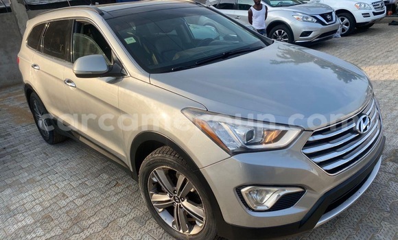 Buy Import Hyundai Santa Fe Other Car in Douala in Littoral Cameroon Buy Import Hyundai Santa Fe Other Car in Douala in Littoral Cameroon
