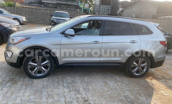 Buy Import Hyundai Santa Fe Other Car in Douala in Littoral Cameroon Buy Import Hyundai Santa Fe Other Car in Douala in Littoral Cameroon