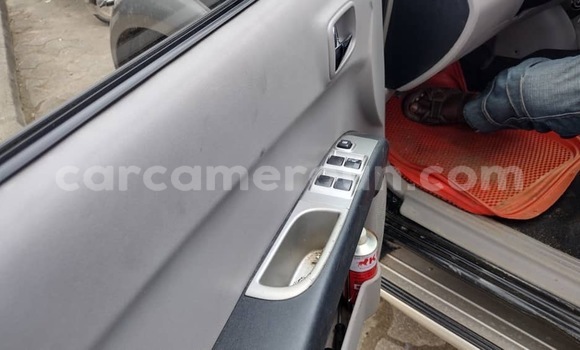 Acheter Neuf Voiture Mitsubishi L200 Noir à Douala, Littoral Cameroon Acheter Neuf Voiture Mitsubishi L200 Noir à Douala, Littoral Cameroon