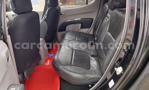 Acheter Neuf Voiture Mitsubishi L200 Noir à Douala, Littoral Cameroon Acheter Neuf Voiture Mitsubishi L200 Noir à Douala, Littoral Cameroon