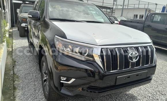 Sayi Sabo Toyota Prado Black Mota in Douala a Ƙasar Kamaru Sayi Sabo Toyota Prado Black Mota in Douala a Ƙasar Kamaru
