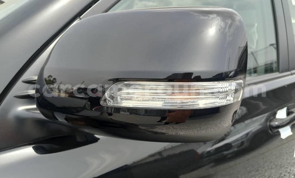 Sayi Sabo Toyota Prado Black Mota in Douala a Ƙasar Kamaru Sayi Sabo Toyota Prado Black Mota in Douala a Ƙasar Kamaru