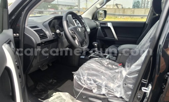 Sayi Sabo Toyota Prado Black Mota in Douala a Ƙasar Kamaru Sayi Sabo Toyota Prado Black Mota in Douala a Ƙasar Kamaru