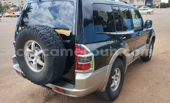 Acheter Occasion Voiture Mitsubishi Montero Noir à Yaoundé, Central Cameroon Acheter Occasion Voiture Mitsubishi Montero Noir à Yaoundé, Central Cameroon