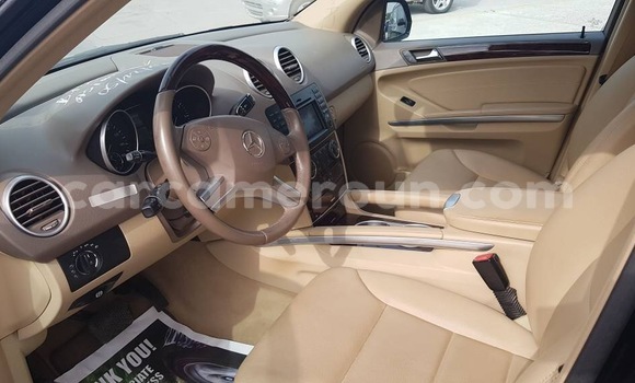 Acheter Occasion Voiture Mercedes‒Benz GL–Class Bleu à Yaoundé, Central Cameroon Acheter Occasion Voiture Mercedes‒Benz GL–Class Bleu à Yaoundé, Central Cameroon