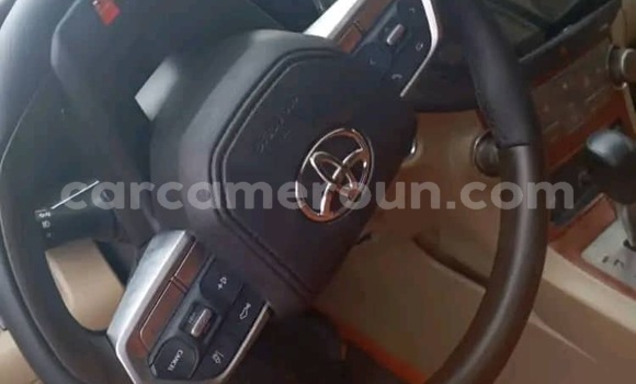 Buy Used Toyota Highlander Black Car in Yaounde in Central Cameroon Buy Used Toyota Highlander Black Car in Yaounde in Central Cameroon
