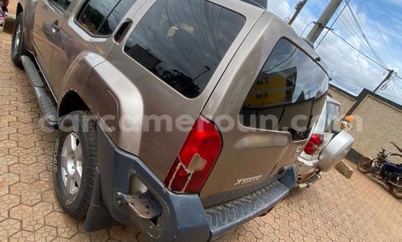 Sayi Sabo Nissan Xterra Brown Mota in Yaounde a Babban Kamaru Sayi Sabo Nissan Xterra Brown Mota in Yaounde a Babban Kamaru