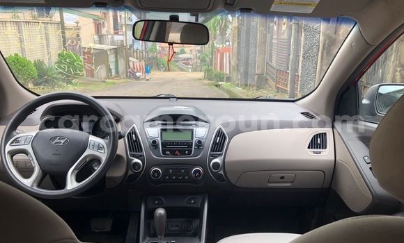 Buy Import Hyundai Tucson Red Car in Douala in Littoral Cameroon Buy Import Hyundai Tucson Red Car in Douala in Littoral Cameroon