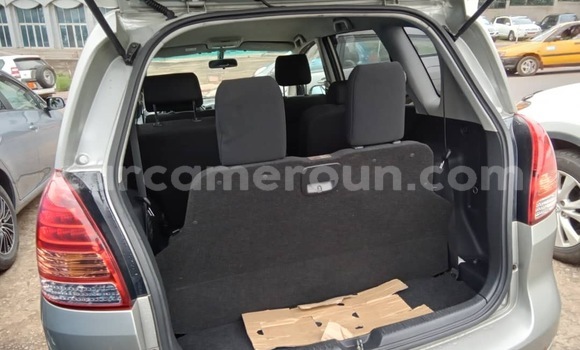 Acheter Neuf Voiture Toyota Spacio Gris à Yaoundé, Central Cameroon Acheter Neuf Voiture Toyota Spacio Gris à Yaoundé, Central Cameroon