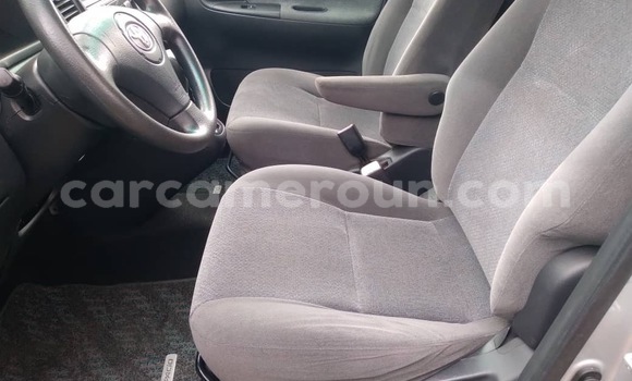 Acheter Neuf Voiture Toyota Spacio Gris à Yaoundé, Central Cameroon Acheter Neuf Voiture Toyota Spacio Gris à Yaoundé, Central Cameroon