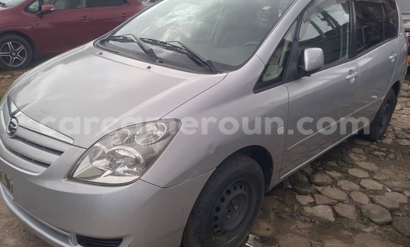 Acheter Neuf Voiture Toyota Spacio Gris à Yaoundé, Central Cameroon Acheter Neuf Voiture Toyota Spacio Gris à Yaoundé, Central Cameroon