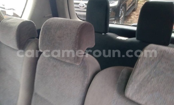 Acheter Neuf Voiture Toyota Spacio Gris à Yaoundé, Central Cameroon Acheter Neuf Voiture Toyota Spacio Gris à Yaoundé, Central Cameroon