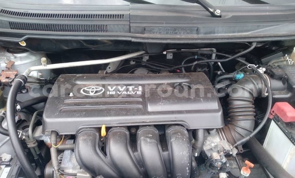 Acheter Neuf Voiture Toyota Spacio Gris à Yaoundé, Central Cameroon Acheter Neuf Voiture Toyota Spacio Gris à Yaoundé, Central Cameroon