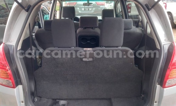Acheter Neuf Voiture Toyota Spacio Gris à Yaoundé, Central Cameroon Acheter Neuf Voiture Toyota Spacio Gris à Yaoundé, Central Cameroon