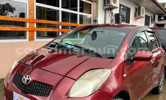 Buy Used Toyota Vitz Red Car in Douala in Littoral Cameroon