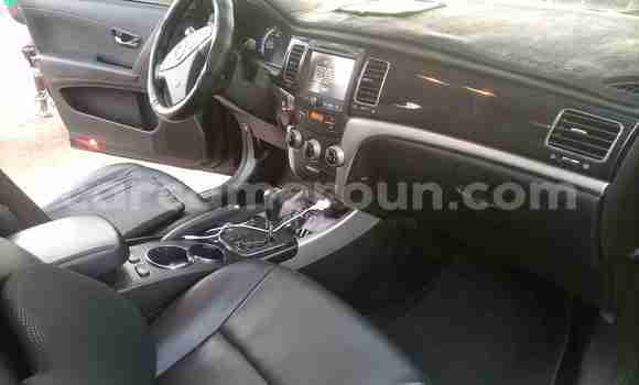 Sayi Na hannu SsangYong Korando Sports Black Mota in Douala a Ƙasar Kamaru Sayi Na hannu SsangYong Korando Sports Black Mota in Douala a Ƙasar Kamaru