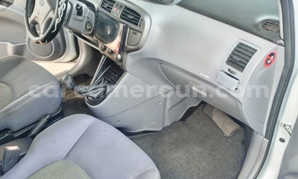 Buy Used Hyundai Matrix Silver Car in Douala in Littoral Cameroon Buy Used Hyundai Matrix Silver Car in Douala in Littoral Cameroon