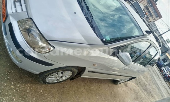 Buy Used Hyundai Matrix Silver Car in Douala in Littoral Cameroon Buy Used Hyundai Matrix Silver Car in Douala in Littoral Cameroon
