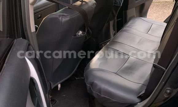 Sayi Na hannu Toyota Prado Black Mota in Douala a Ƙasar Kamaru Sayi Na hannu Toyota Prado Black Mota in Douala a Ƙasar Kamaru