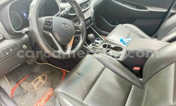 Acheter Occasion Voiture Hyundai Tucson Noir à Douala, Littoral Cameroon Acheter Occasion Voiture Hyundai Tucson Noir à Douala, Littoral Cameroon