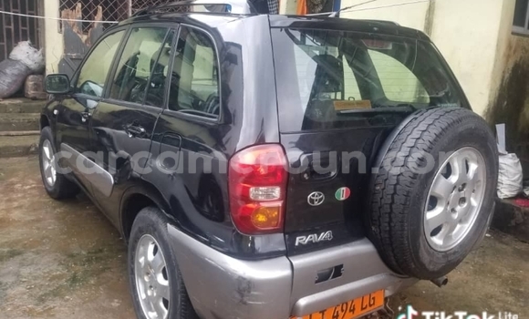 Sayi Na hannu Toyota DA Black Babbar mota in Douala a Ƙasar Kamaru Sayi Na hannu Toyota DA Black Babbar mota in Douala a Ƙasar Kamaru