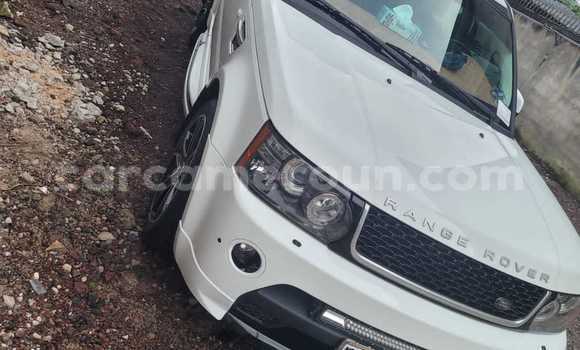 Sayi Imported Land Rover Range Rover Sport White Mota in Douala a Ƙasar Kamaru