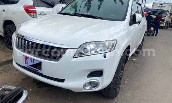 Acheter Neuf Voiture Toyota Vanguard Blanc à Douala, Littoral Cameroon Acheter Neuf Voiture Toyota Vanguard Blanc à Douala, Littoral Cameroon