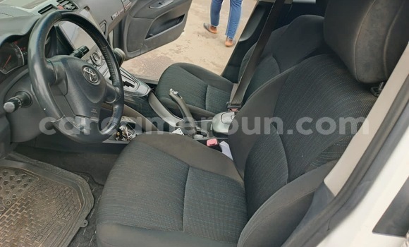 Buy Used Toyota Auris White Car in Douala in Littoral Cameroon Buy Used Toyota Auris White Car in Douala in Littoral Cameroon