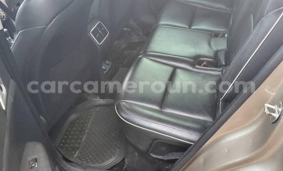 Sayi Na hannu Kia Sportage M Mota in Douala a Ƙasar Kamaru Sayi Na hannu Kia Sportage M Mota in Douala a Ƙasar Kamaru