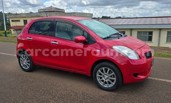 Acheter Occasion Voiture Toyota Yaris Rouge à Yaoundé, Central Cameroon