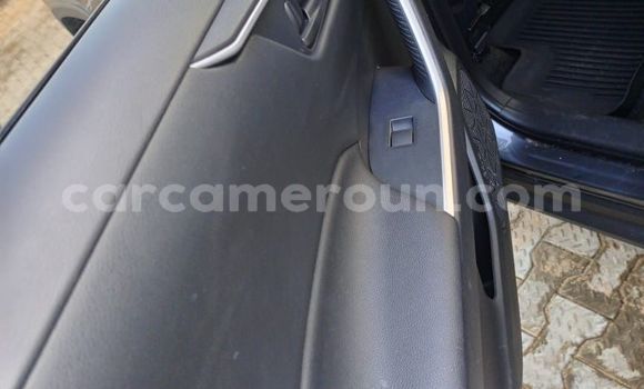 Acheter Import Voiture Toyota RAV4 Gris à Douala, Littoral Cameroon Acheter Import Voiture Toyota RAV4 Gris à Douala, Littoral Cameroon