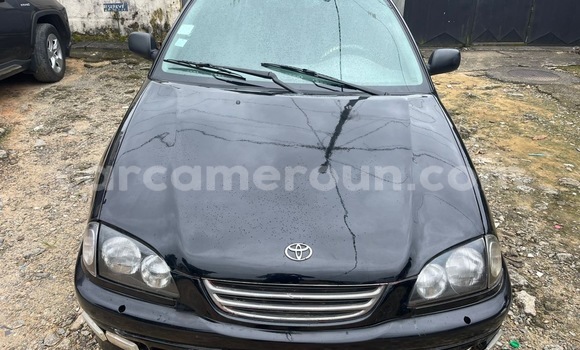 Buy Used Toyota Avensis Black Car in Douala in Littoral Cameroon