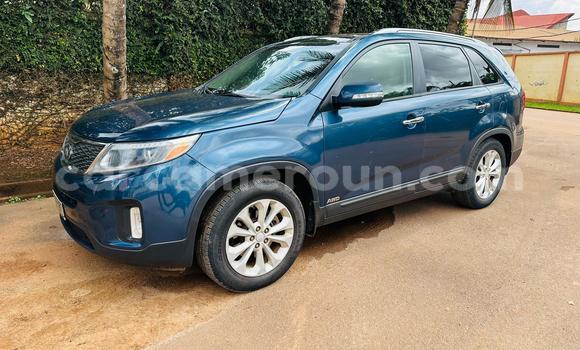 Buy Used Kia Sorento Blue Car in Yaounde in Central Cameroon Buy Used Kia Sorento Blue Car in Yaounde in Central Cameroon