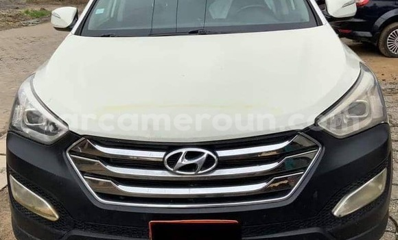 Acheter Occasion Voiture Hyundai Santa Fe Blanc à Douala, Littoral Cameroon