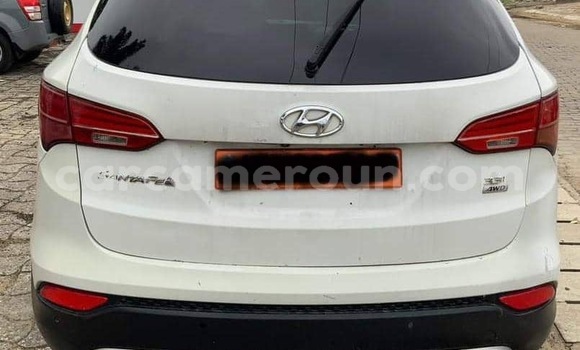 Buy Used Hyundai Santa Fe White Car in Douala in Littoral Cameroon Buy Used Hyundai Santa Fe White Car in Douala in Littoral Cameroon