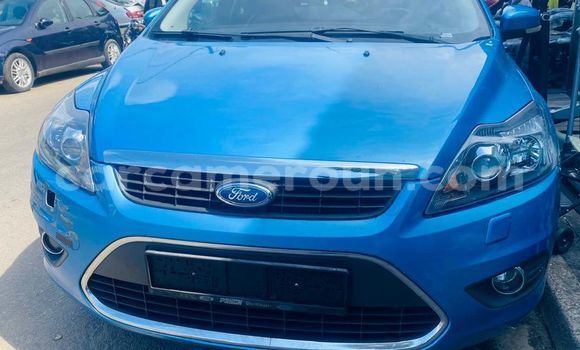 Sayi Imported Ford Focus Blue Mota in Douala a Ƙasar Kamaru Sayi Imported Ford Focus Blue Mota in Douala a Ƙasar Kamaru