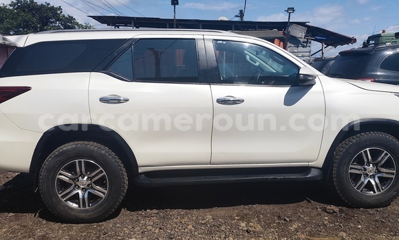 Buy Import Toyota Fortuner White Car in Douala in Littoral Cameroon Buy Import Toyota Fortuner White Car in Douala in Littoral Cameroon