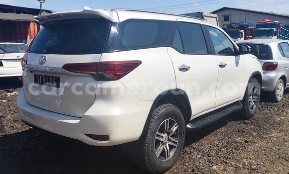 Buy Import Toyota Fortuner White Car in Douala in Littoral Cameroon Buy Import Toyota Fortuner White Car in Douala in Littoral Cameroon