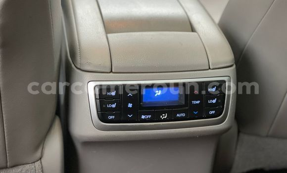 Buy Used Toyota Highlander Black Car in Douala in Littoral Cameroon Buy Used Toyota Highlander Black Car in Douala in Littoral Cameroon