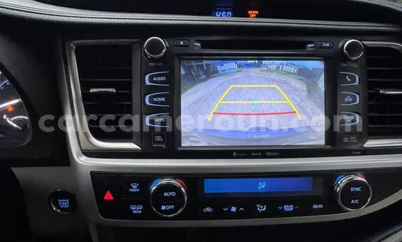 Buy Used Toyota Highlander Black Car in Douala in Littoral Cameroon Buy Used Toyota Highlander Black Car in Douala in Littoral Cameroon
