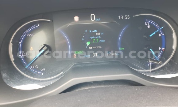 Sayi Na hannu Toyota RAV4 Sauran Mota in Douala a Ƙasar Kamaru Sayi Na hannu Toyota RAV4 Sauran Mota in Douala a Ƙasar Kamaru