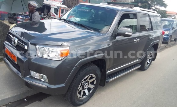 Sayi Na hannu Toyota 4Runner Sauran Mota in Douala a Ƙasar Kamaru Sayi Na hannu Toyota 4Runner Sauran Mota in Douala a Ƙasar Kamaru