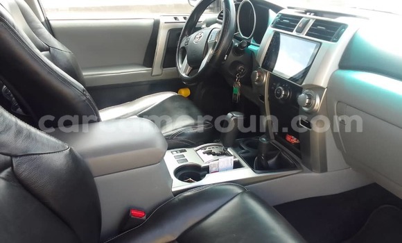 Sayi Na hannu Toyota 4Runner Sauran Mota in Douala a Ƙasar Kamaru Sayi Na hannu Toyota 4Runner Sauran Mota in Douala a Ƙasar Kamaru